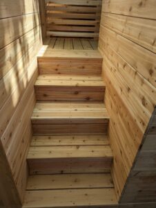 Party Deck & Rear Walkout Deck